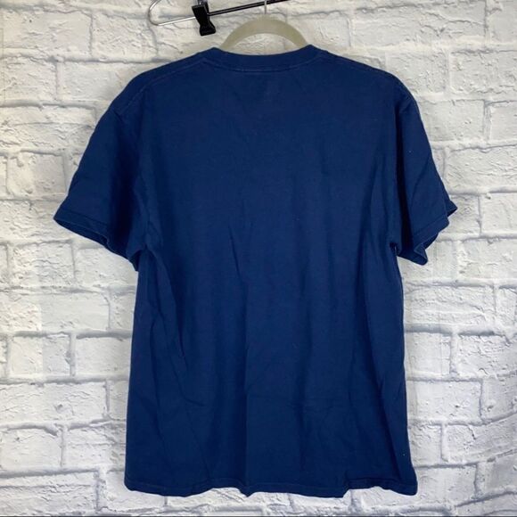 Cleveland cavs throwback t-shirt men’s size med but runs small - Picture 4 of 4